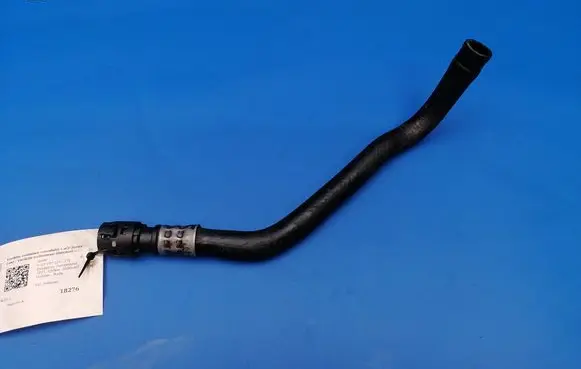 BMW 5 GT F07 Engine coolant pipe/hose 6778503