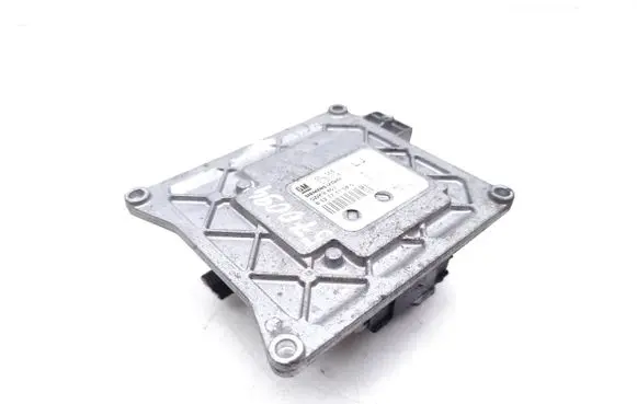 Opel Astra J Engine control unit/module 55568735