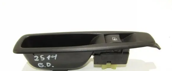 Renault Captur Electric window control switch 829614619R