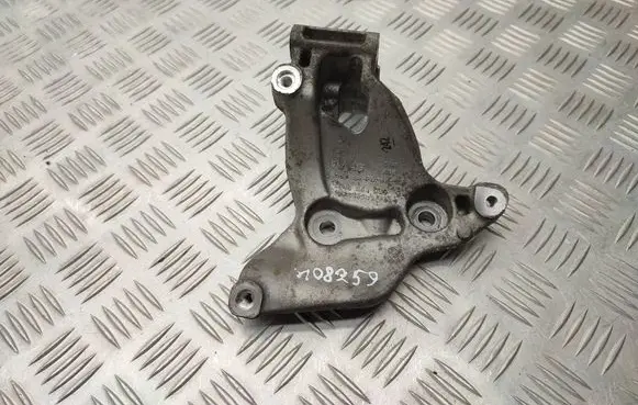 Volkswagen Transporter - Caravelle T6 A/C compressor mount bracket 04L260089
