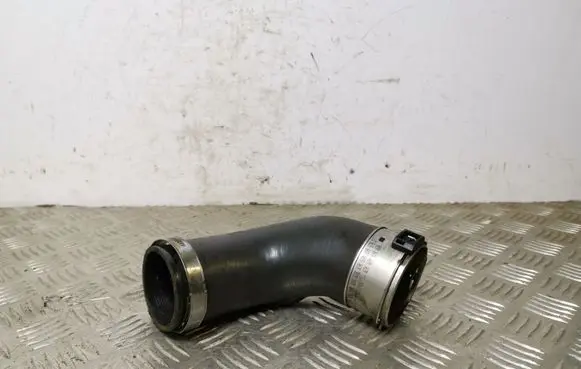 Jeep Grand Cherokee Intercooler hose/pipe