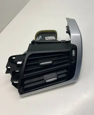 BMW X5 F15 Dashboard side air vent grill/cover trim 925265013 12042017 0867813