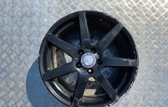 Mercedes-Benz C AMG W204 R18 alloy rim A2044019902