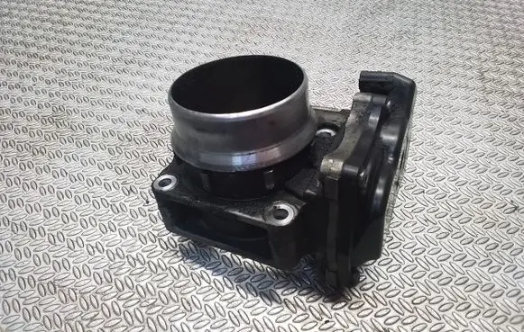 Renault Master III Throttle valve H8201353976