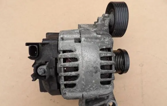 Ford Kuga II Generator/alternator BV6N10300BB FG15T076 21130421534