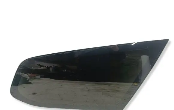 Ford Focus Rear side window 