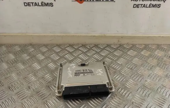 Audi A6 S6 C7 4G Engine control unit/module 8E0907401Q 1039S01287 0281011135