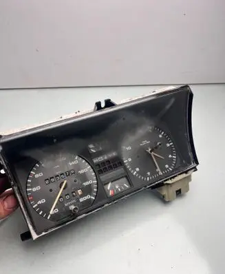 Volkswagen Golf II Speedometer (instrument cluster) 191919059AB 190919035N