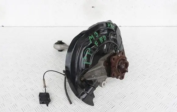 BMW M4 F82 F83 Front wheel hub spindle knuckle 2284768