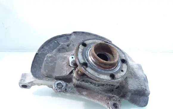 Volvo S60 Front wheel hub spindle knuckle 9461943