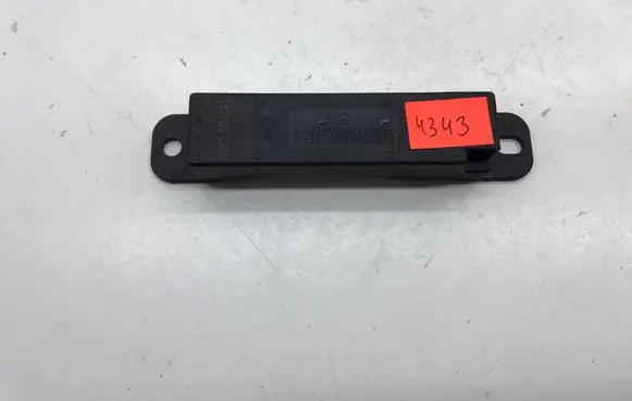 Mercedes-Benz C W205 Keyless (KESSY) go control unit/module A2059053005