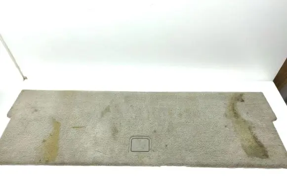 Trunk/boot floor carpet liner