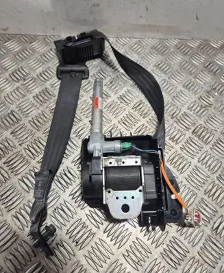 Volvo XC70 Middle seatbelt (rear) 39811497