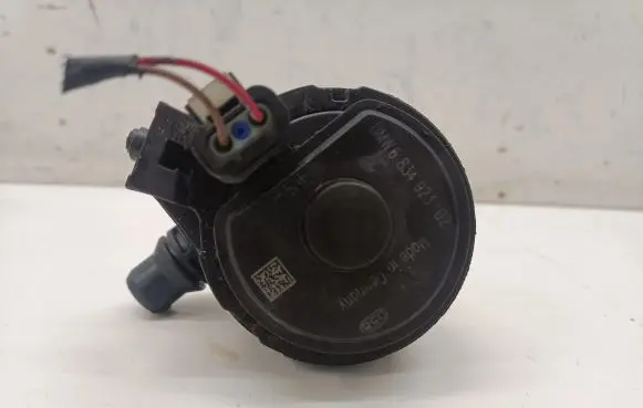 BMW 7 G11 G12 Electric auxiliary coolant/water pump 6834923
