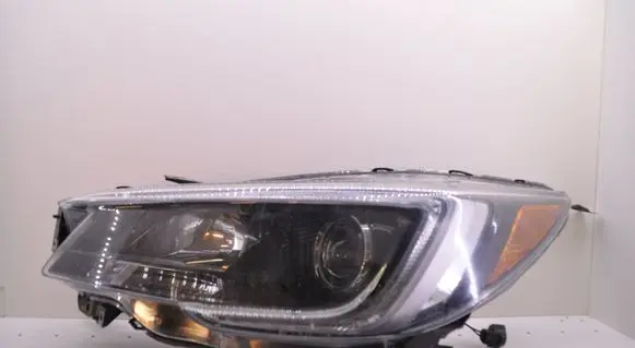 Subaru Outback (BS) Headlight/headlamp