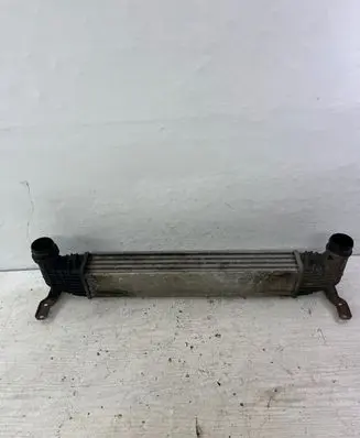 Ford Galaxy Intercooler radiator 0823856 132002748