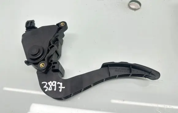 Renault Megane IV Accelerator throttle pedal 180026830R