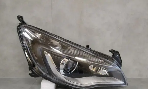 Opel Astra J Headlight/headlamp 1ZT02012-02