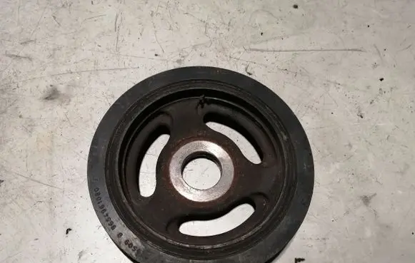 Ford Fiesta Crankshaft pulley 9654961080