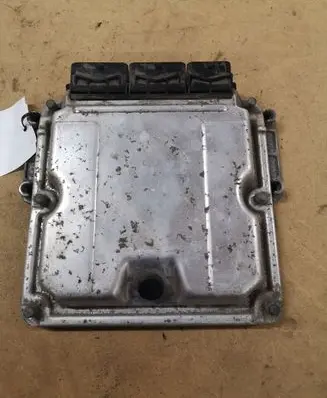 Renault Laguna II Engine control unit/module 0281011324 121577 1265106181