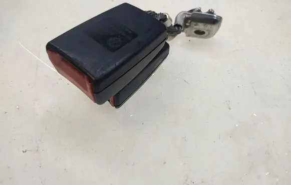 Volkswagen Golf VI Rear seatbelt buckle 1K0857739M
