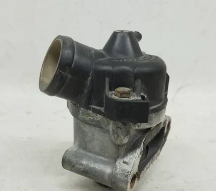 Mercedes-Benz 190 W201 Thermostat/thermostat housing 1022030373 1022000417 A1022030373