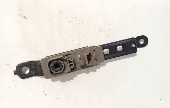 Nissan Murano Z50 Seat belt adjustment rail 