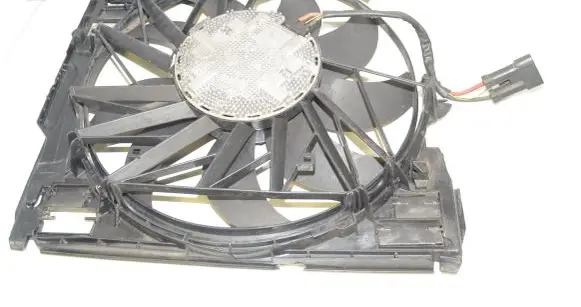 BMW 6 F06 Gran coupe Electric radiator cooling fan 7806017 17427806017 17414578976