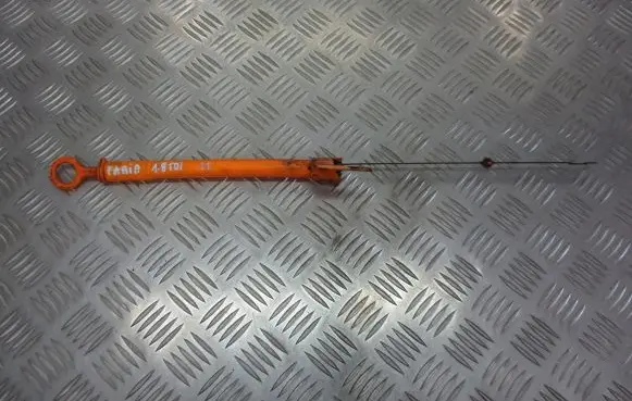 Skoda Fabia Mk1 (6Y) Oil level dip stick 
