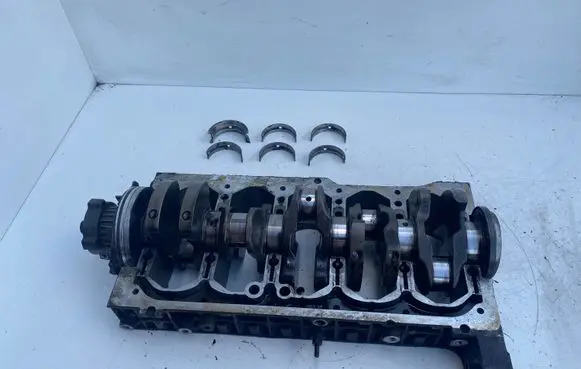 Volvo XC90 Crankshaft 2238220