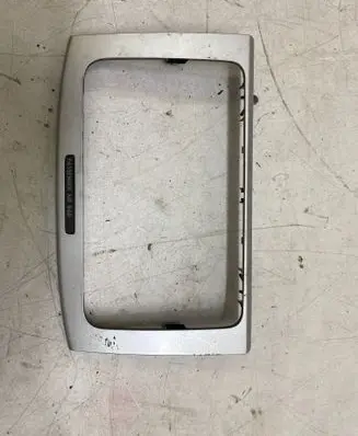 Volkswagen PASSAT B6 Radio/GPS head unit trim 3C0858069AC