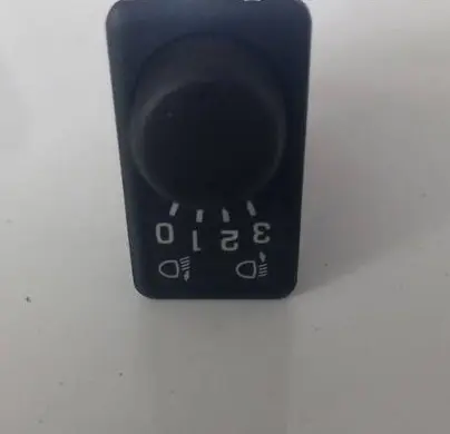 Nissan Terrano Headlight level height control switch 251900F000 00696900