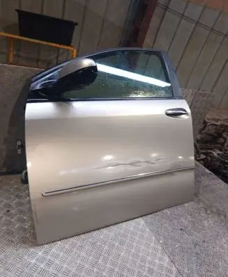 Fiat Croma Front door