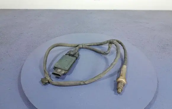 BMW X3 E83 Lambda probe sensor 8594553