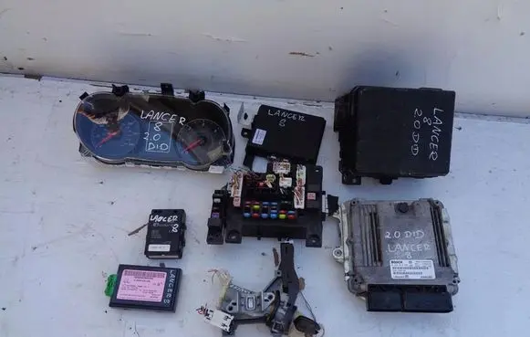 Mitsubishi Lancer X Engine control unit/module ECU