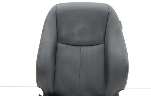 Infiniti Q50 Front passenger seat 