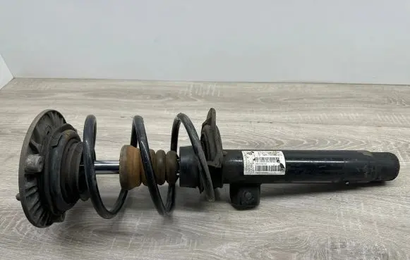 BMW 3 F30 F35 F31 Front shock absorber/damper 6791647 14941510 EF0V083B