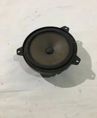 BMW 3 E46 Parcel shelf speaker 8368233