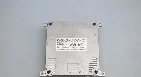 Volkswagen Tiguan Xenon control unit/module 7P5941572AG