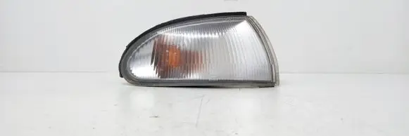 Mitsubishi Lancer Front indicator light