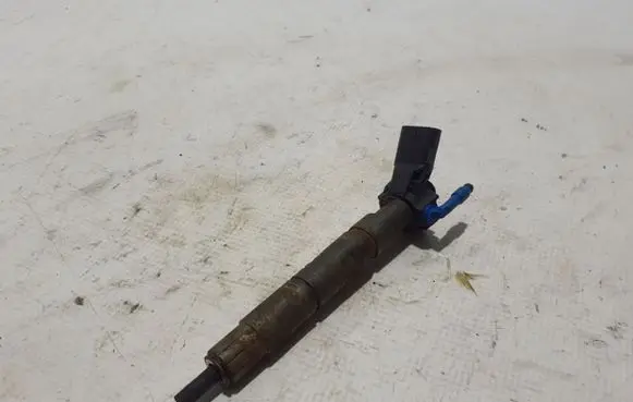 Mercedes-Benz C W206 Fuel injector A6540700300