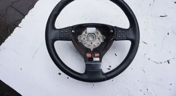 Volkswagen Jetta V Steering wheel 1K0959537J