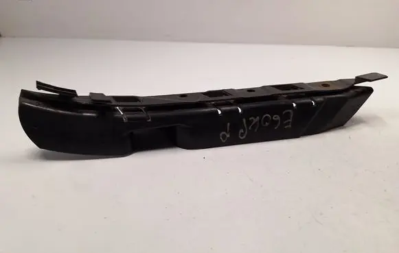 BMW 5 E60 E61 Fender mounting bracket 51117033705