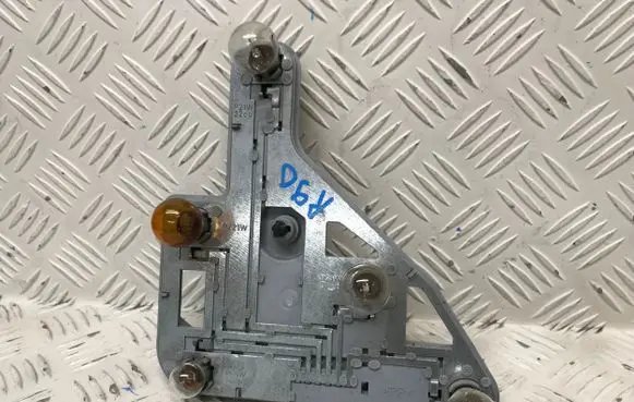 Mercedes-Benz C W203 Tail light bulb cover holder 3311