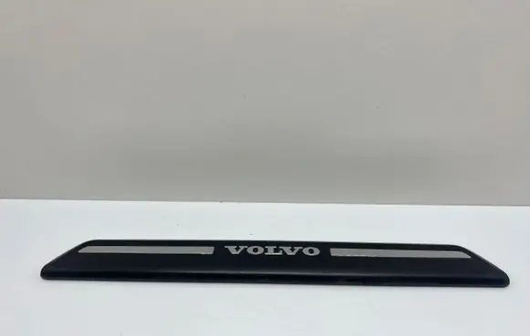 Volvo V40 Front sill trim cover 31265842