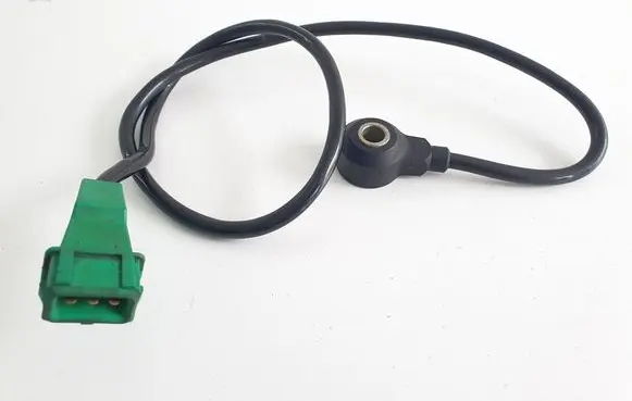 Volkswagen Touareg I Detonation knock sensor 054905377H