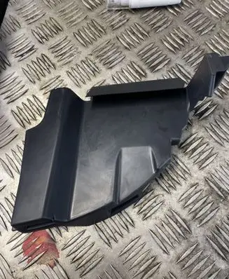 Dacia Duster II Front bumper corner part panel trim 628167873R