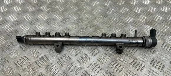 Volvo S60 Fuel main line pipe 30777759 0445215025 31216313