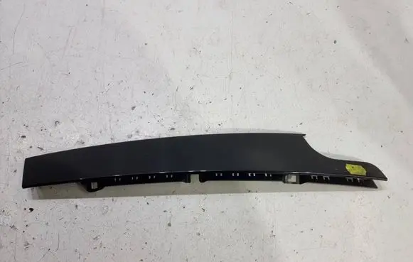 Volkswagen Golf VII Front door glass trim molding 5G4837889B