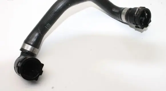 BMW i4 Engine coolant pipe/hose 8475696